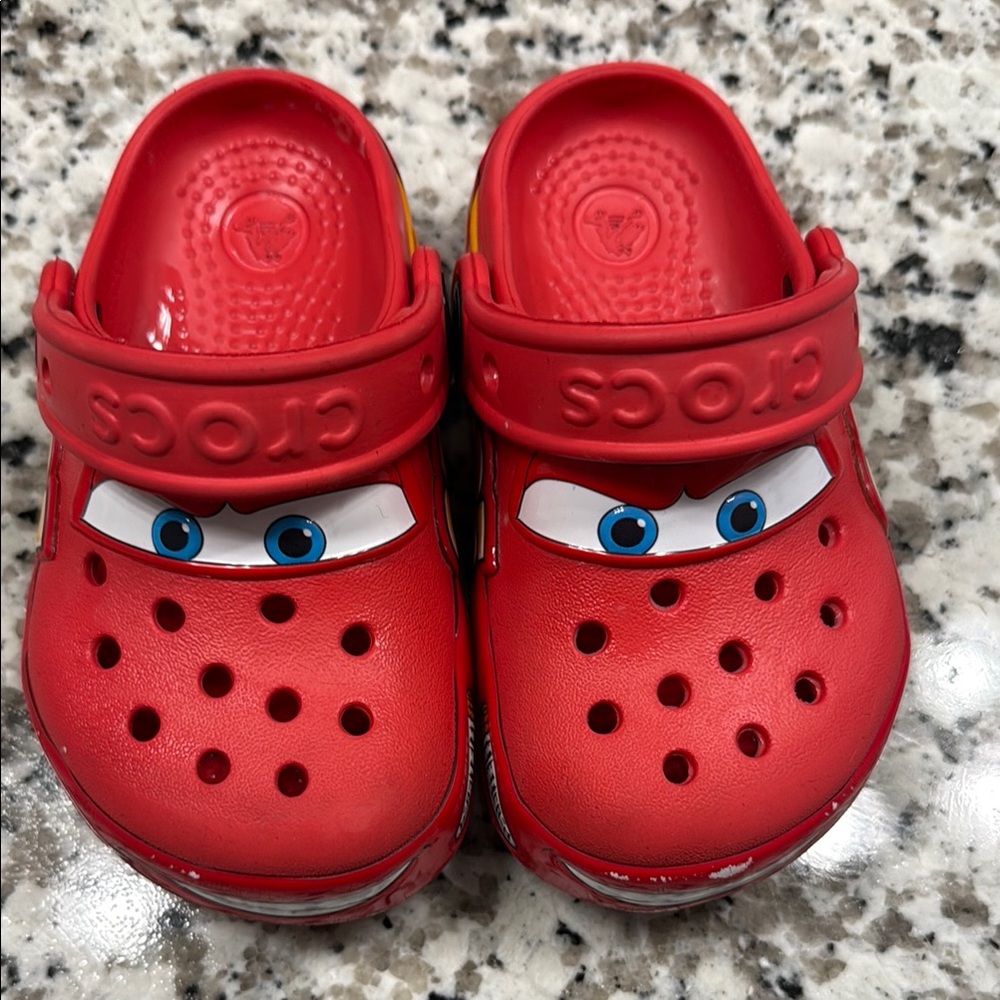 CROCS Lightning McQueen Kids' Clogs